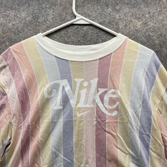 Nike Shirt Women Medium Ladies Pink Blue Striped Athletic Tee Vintage Cropped - Picture 2 of 10